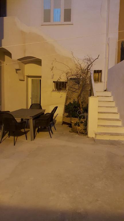 Dafne Marsala Centro Bed & Breakfast Exterior photo